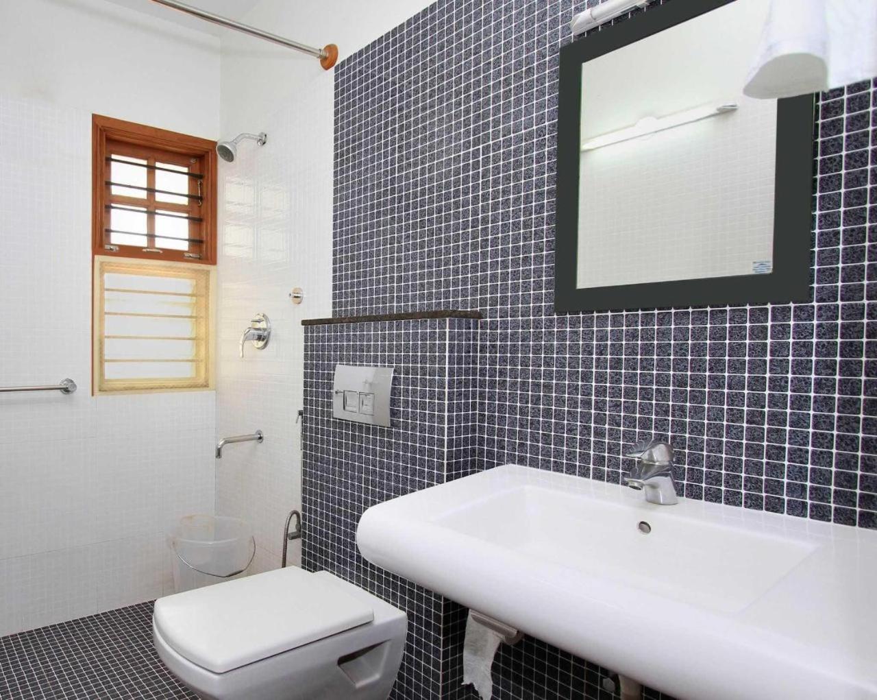 Zions Hotel And Apertment Devanahalli Extérieur photo